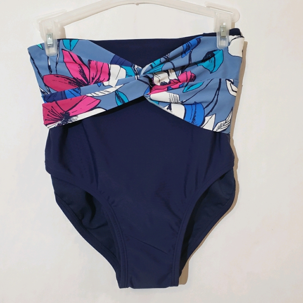 Dip bathing suit bottoms